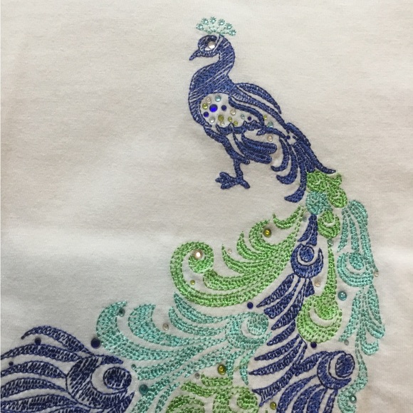 Coral Bay 3/4 sleeve T-shirt. Size Medium. 60%, cotton 40% polyester. - Picture 4 of 6